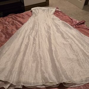 VINTAGE Iridescent wedding dress by Niki Livas